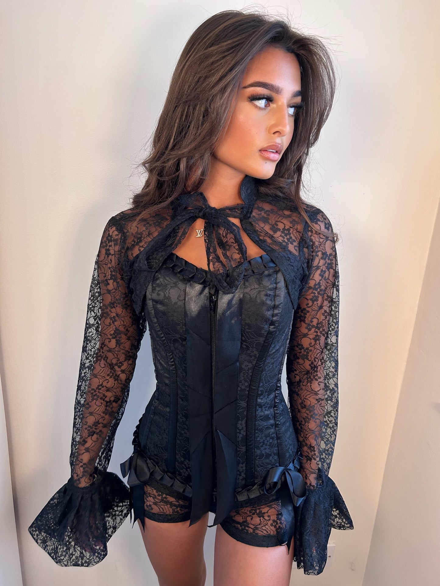 Lace Collar